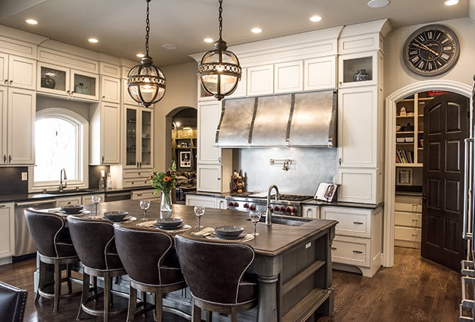 Using Her Vision to Build Houses