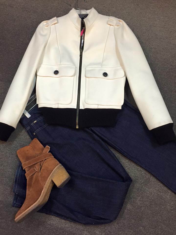 Win a $100 Gift Card to Sassy Fox!