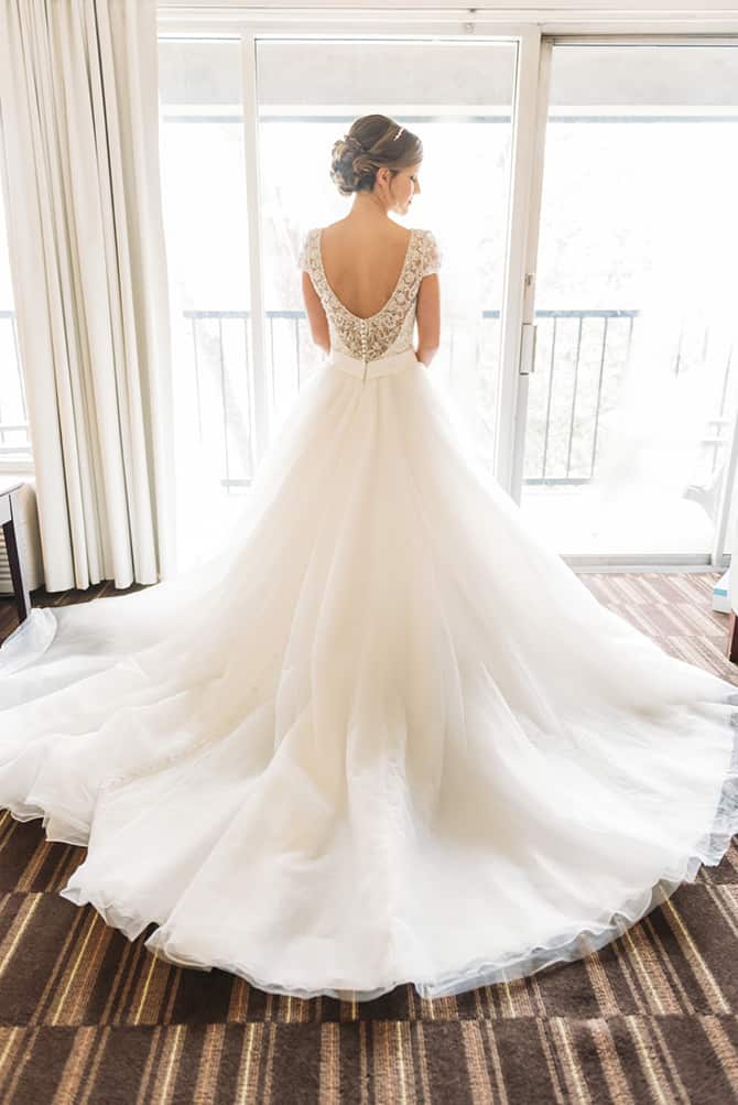 What this Bride Offered at Her Winter Wedding