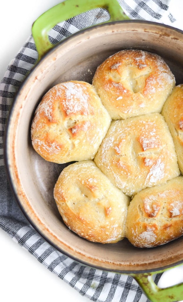 Everyone’s Favorite Thanksgiving No-Knead Artisan Rolls