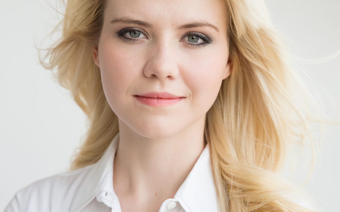 Elizabeth Smart Will Be at This Event — and We Have Tickets