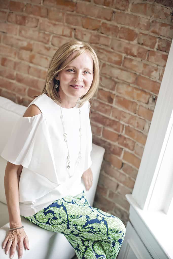 Facing the Cancer Storm: Lisa Benson