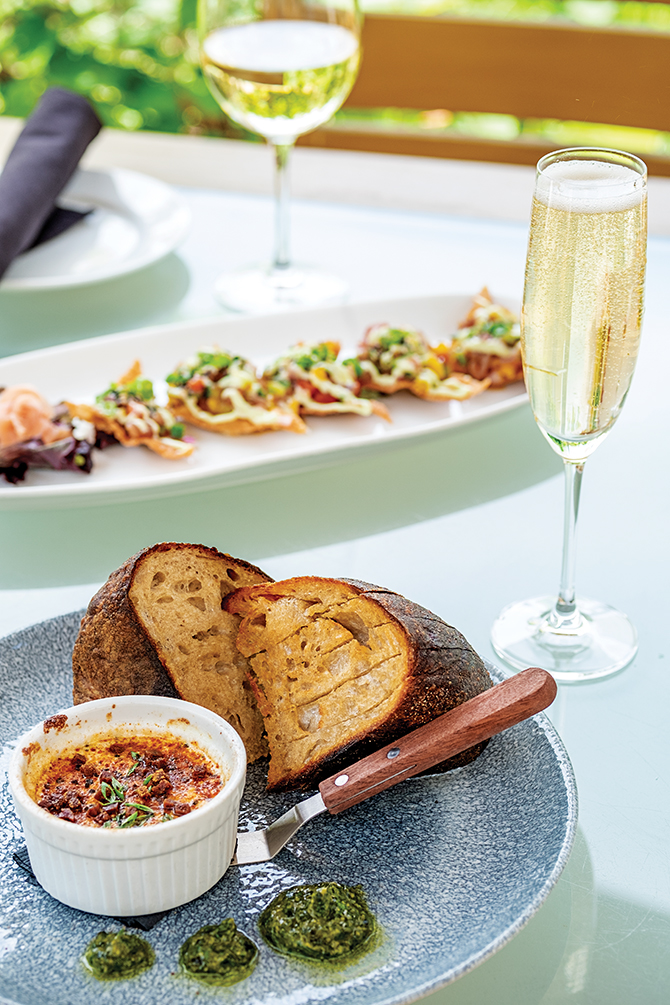 Dining Alfresco in Kentuckiana — Napa River Grill