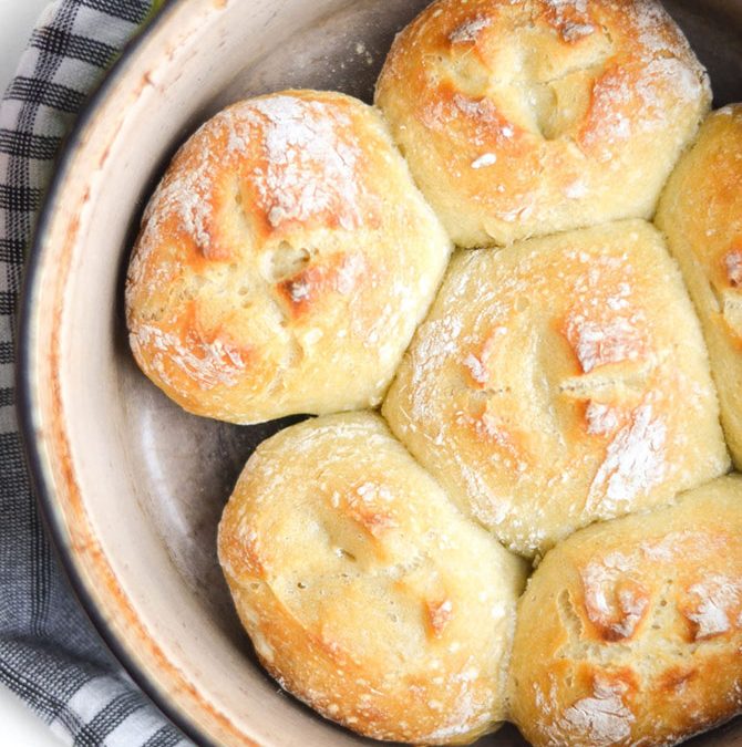 Everyone’s Favorite No-Knead Artisan Rolls