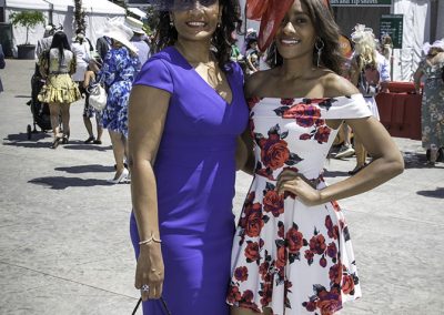 This mother daughter duo from Atlanta were stunning in red and blue.